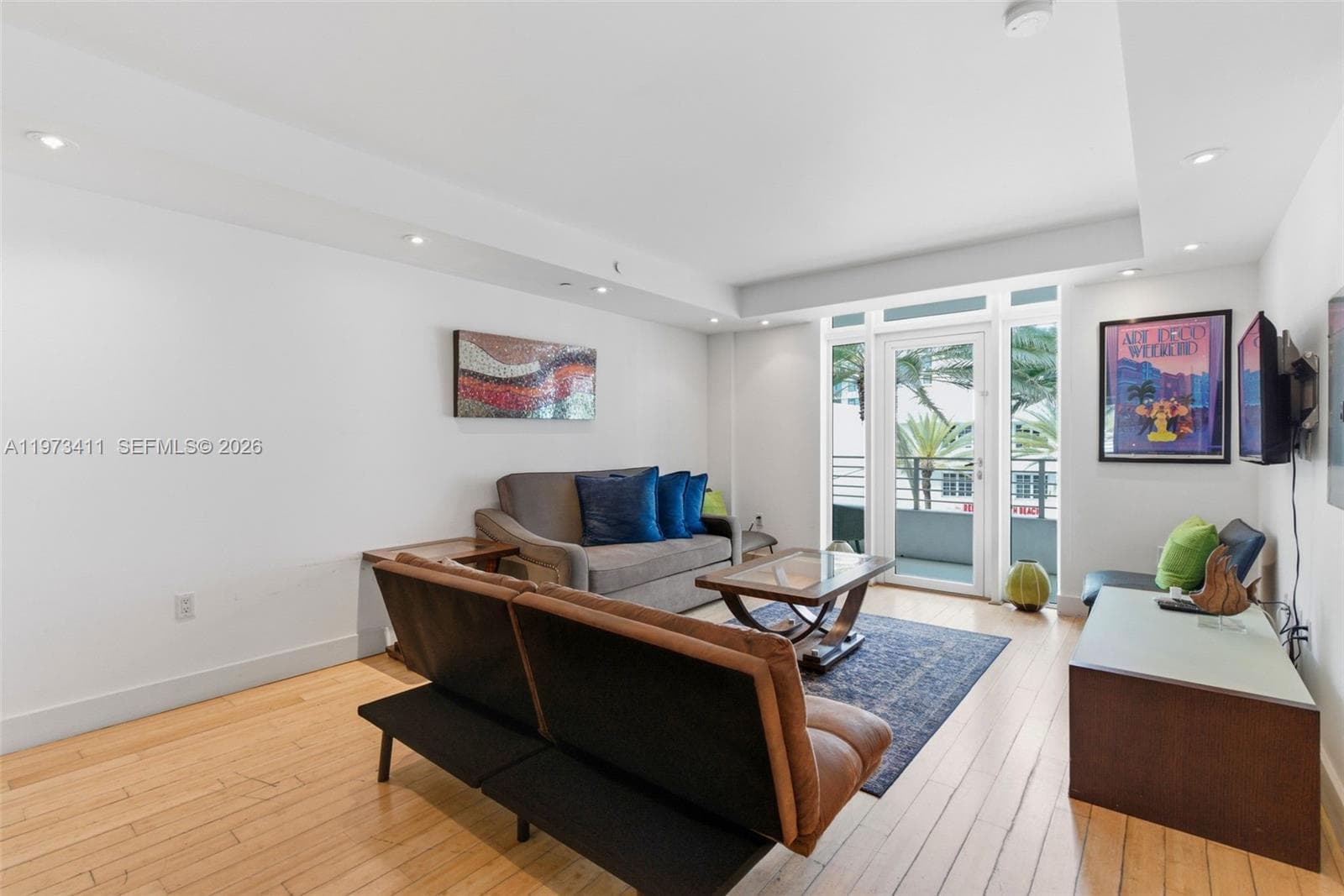 448 Ocean Dr # 303, Miami Beach FL 33139 — 10