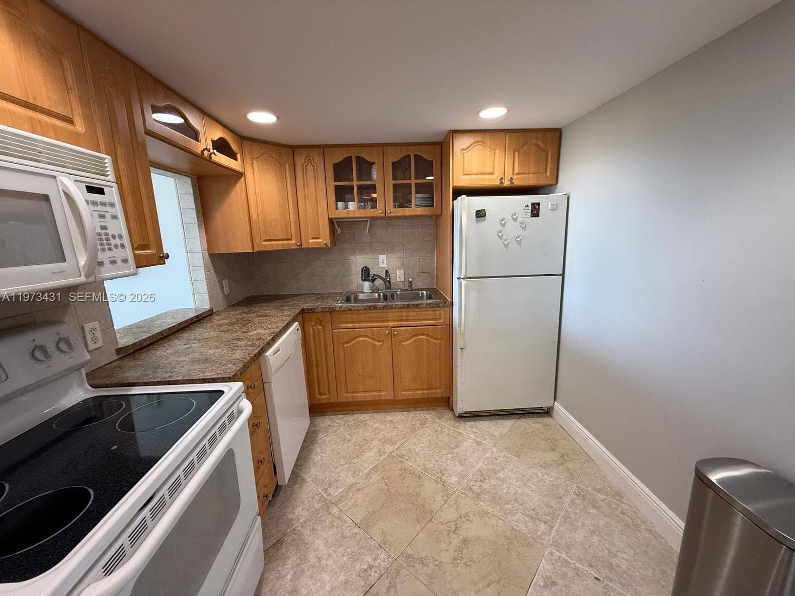 100 Bayview Dr # 610, Sunny Isles Beach FL 33160 — 7