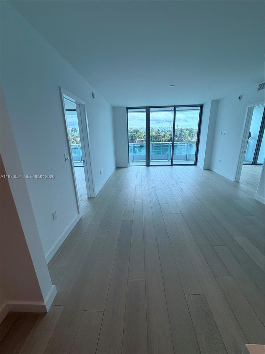 9201 E Bay Harbor Dr # 303, Bay Harbor Islands FL 33154 — 8