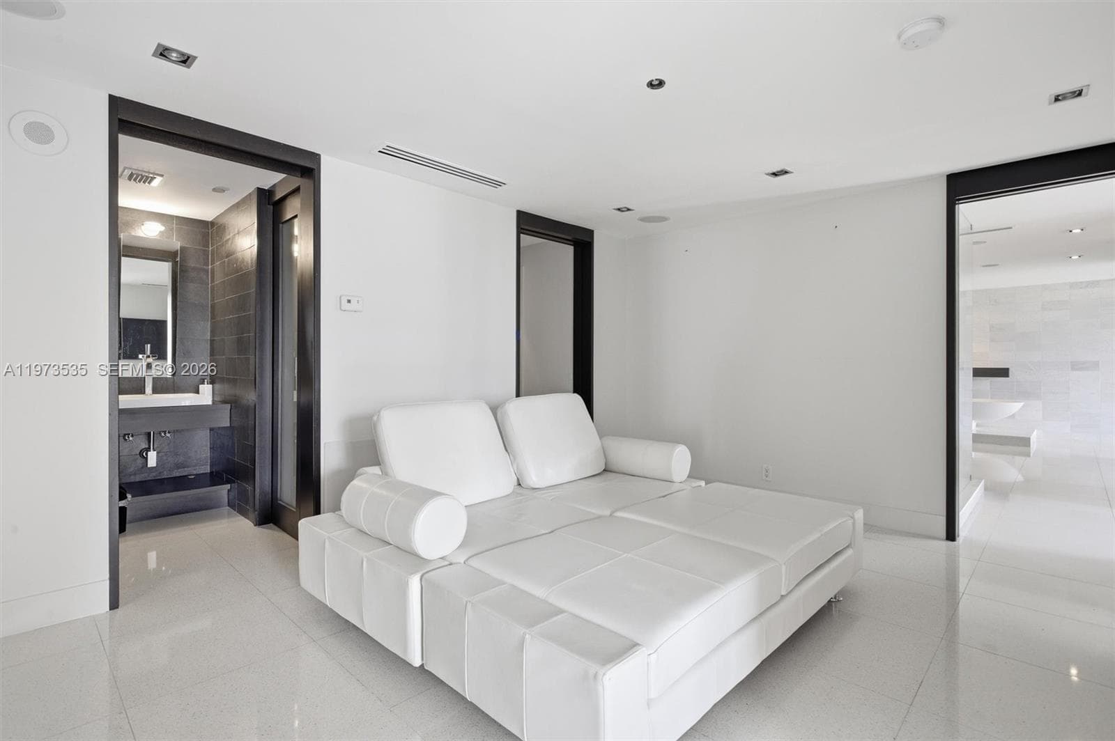 1330 Ocean Dr, Miami Beach FL 33139 — 13