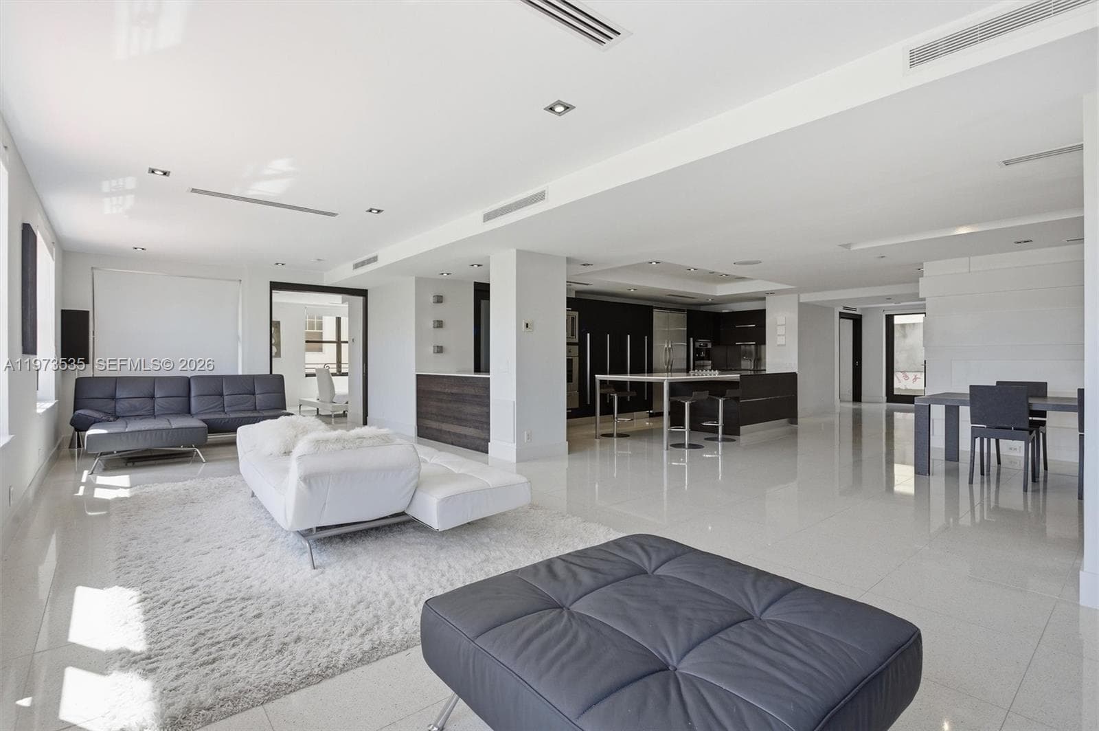 1330 Ocean Dr, Miami Beach FL 33139 — 1