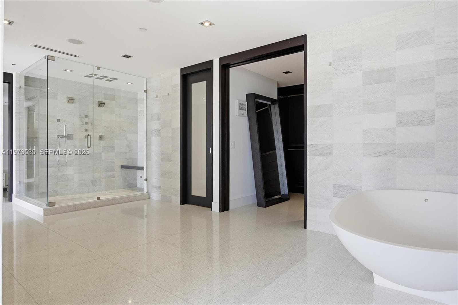 1330 Ocean Dr, Miami Beach FL 33139 — 21