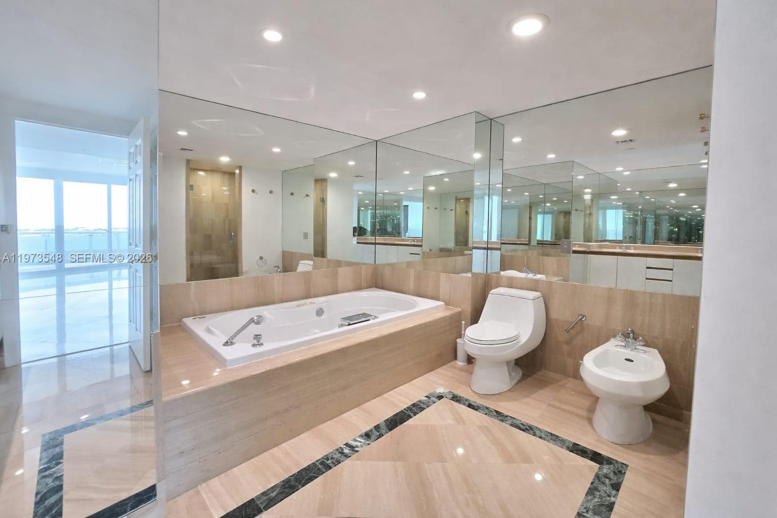 1643 Brickell Ave # 903, Miami FL 33129 — 16
