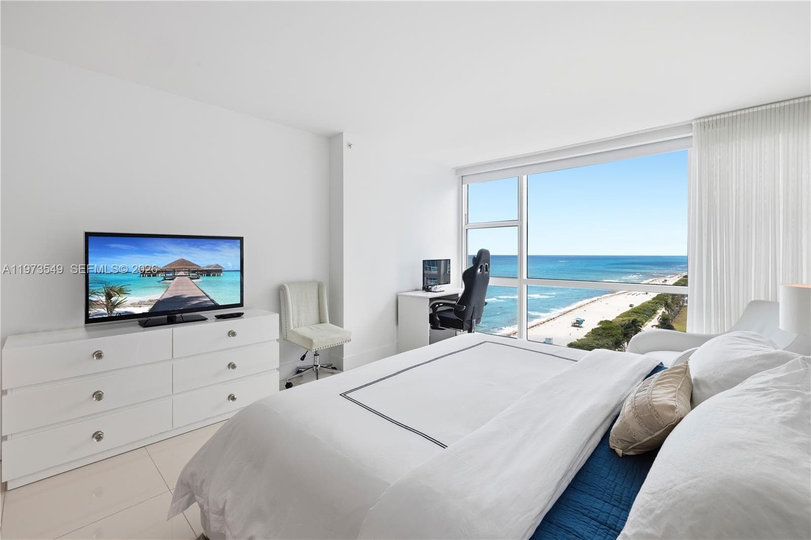6801 Collins Ave, Miami Beach FL 33141 — 15