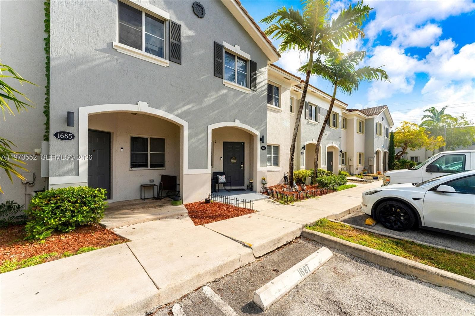 1687 SE 30th St, Homestead FL 33035 — 13
