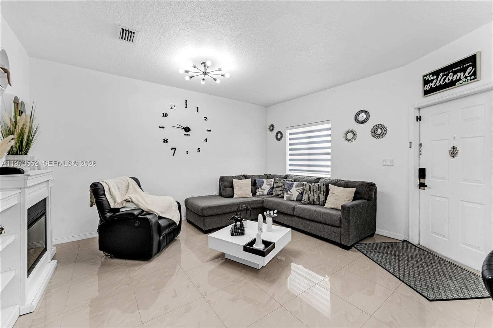 1687 SE 30th St, Homestead FL 33035 — 15