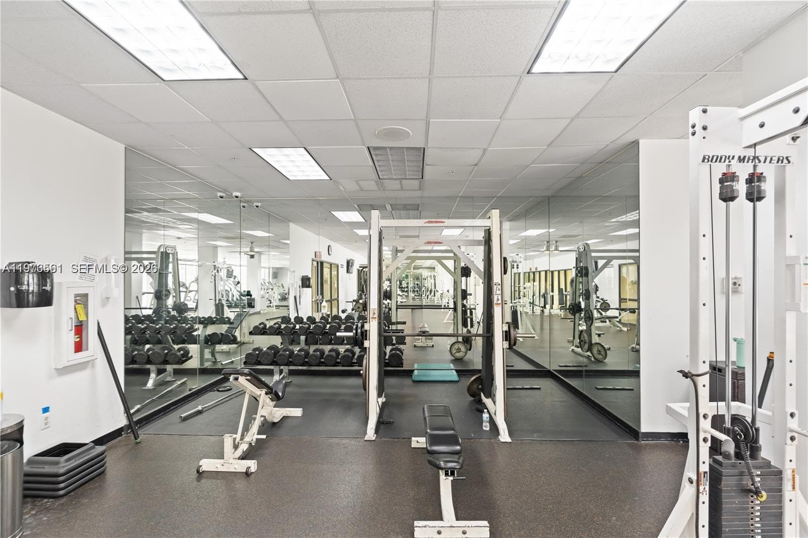 19370 Collins Ave # 221, Sunny Isles Beach FL 33160 — 30