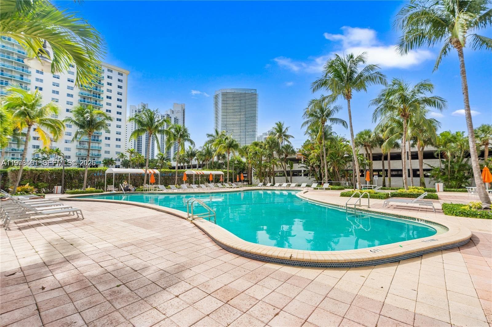 19370 Collins Ave # 221, Sunny Isles Beach FL 33160 — 33