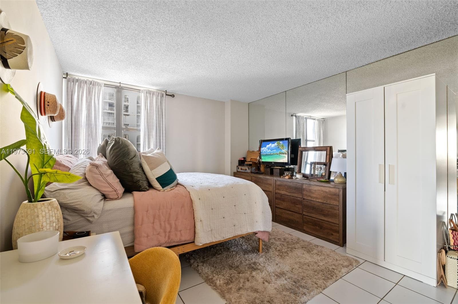 2555 Collins Ave # 1002, Miami Beach FL 33140 — 14