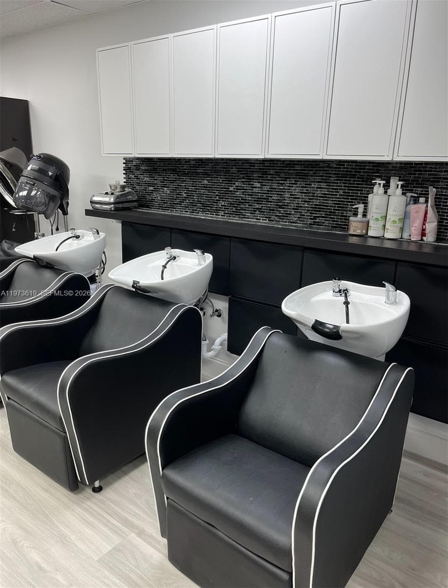 16774 NW 67th Ave, Hialeah FL 33015 — 6