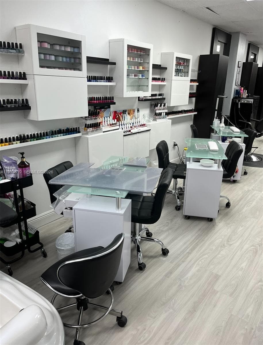 16774 NW 67th Ave, Hialeah FL 33015 — 4