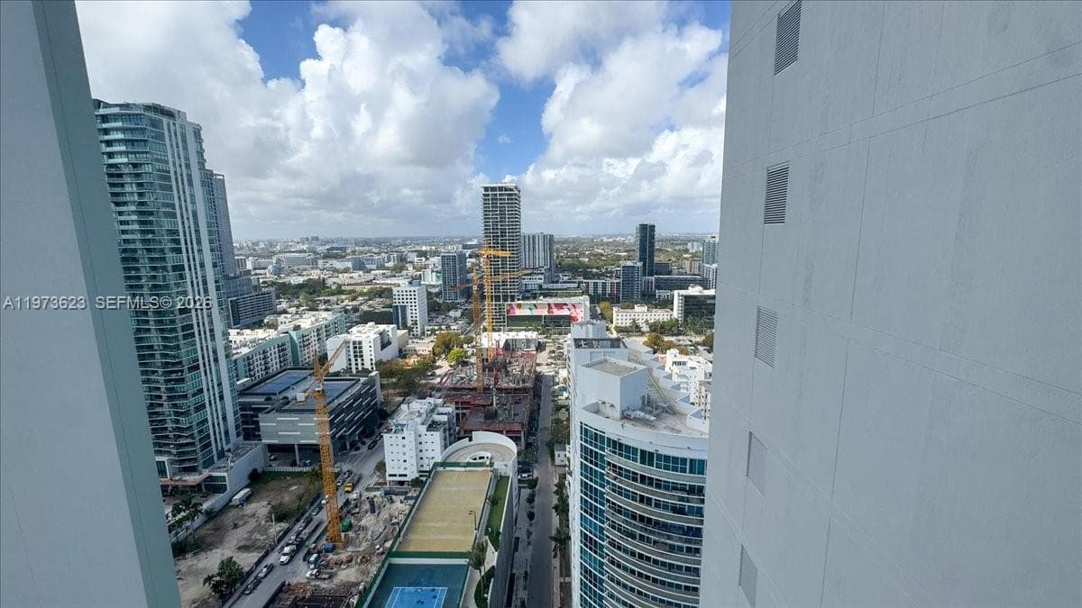 2900 NE 7th Ave # 3004, Miami FL 33137 — 27