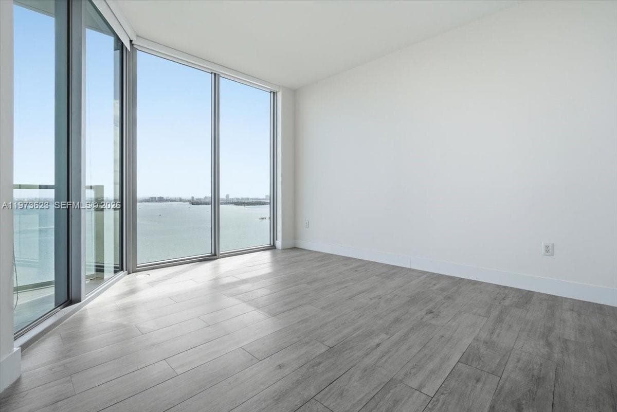 2900 NE 7th Ave # 3004, Miami FL 33137 — 29