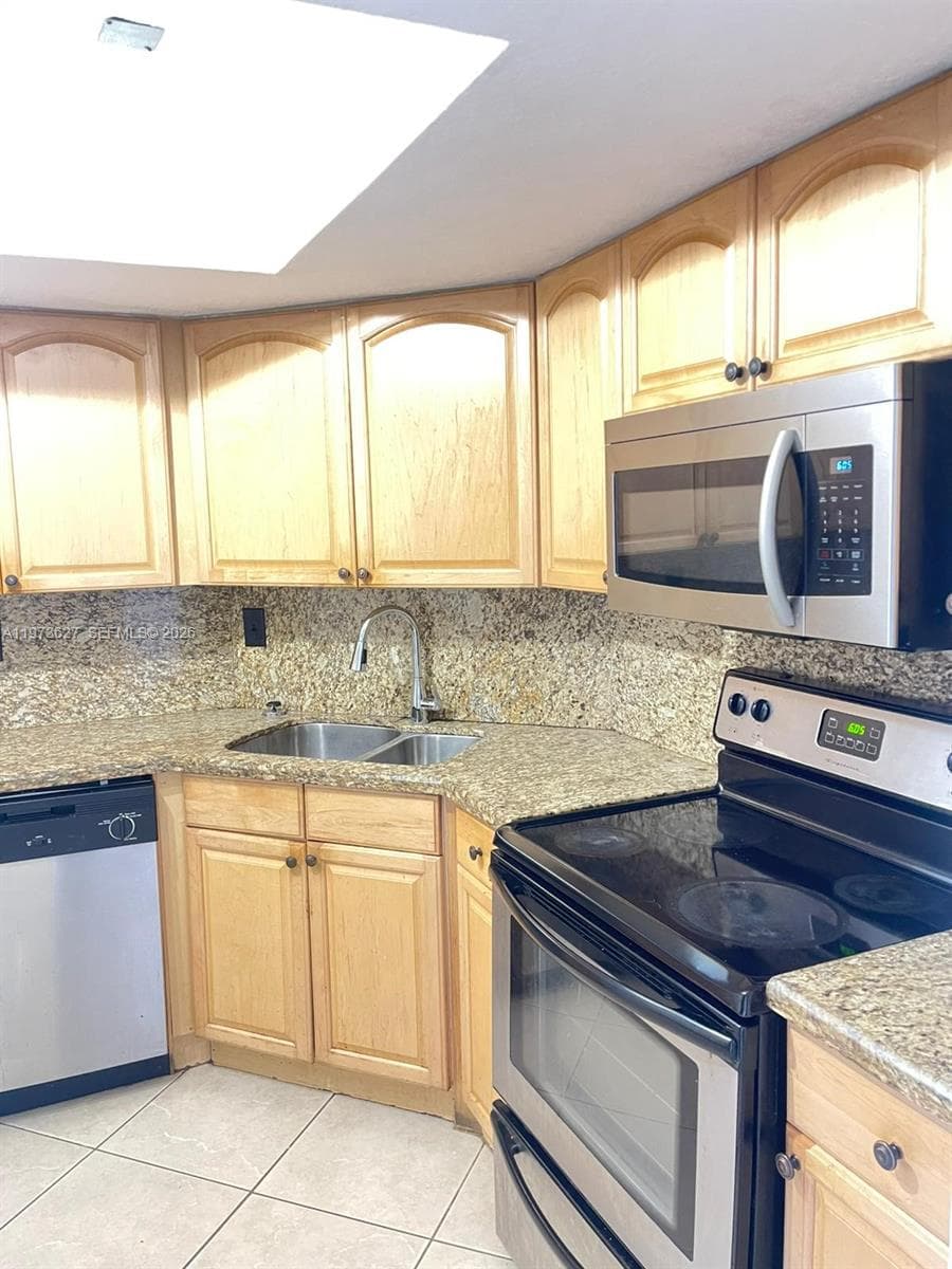 7410 SW 82nd St # K202, Miami FL 33143 — 2