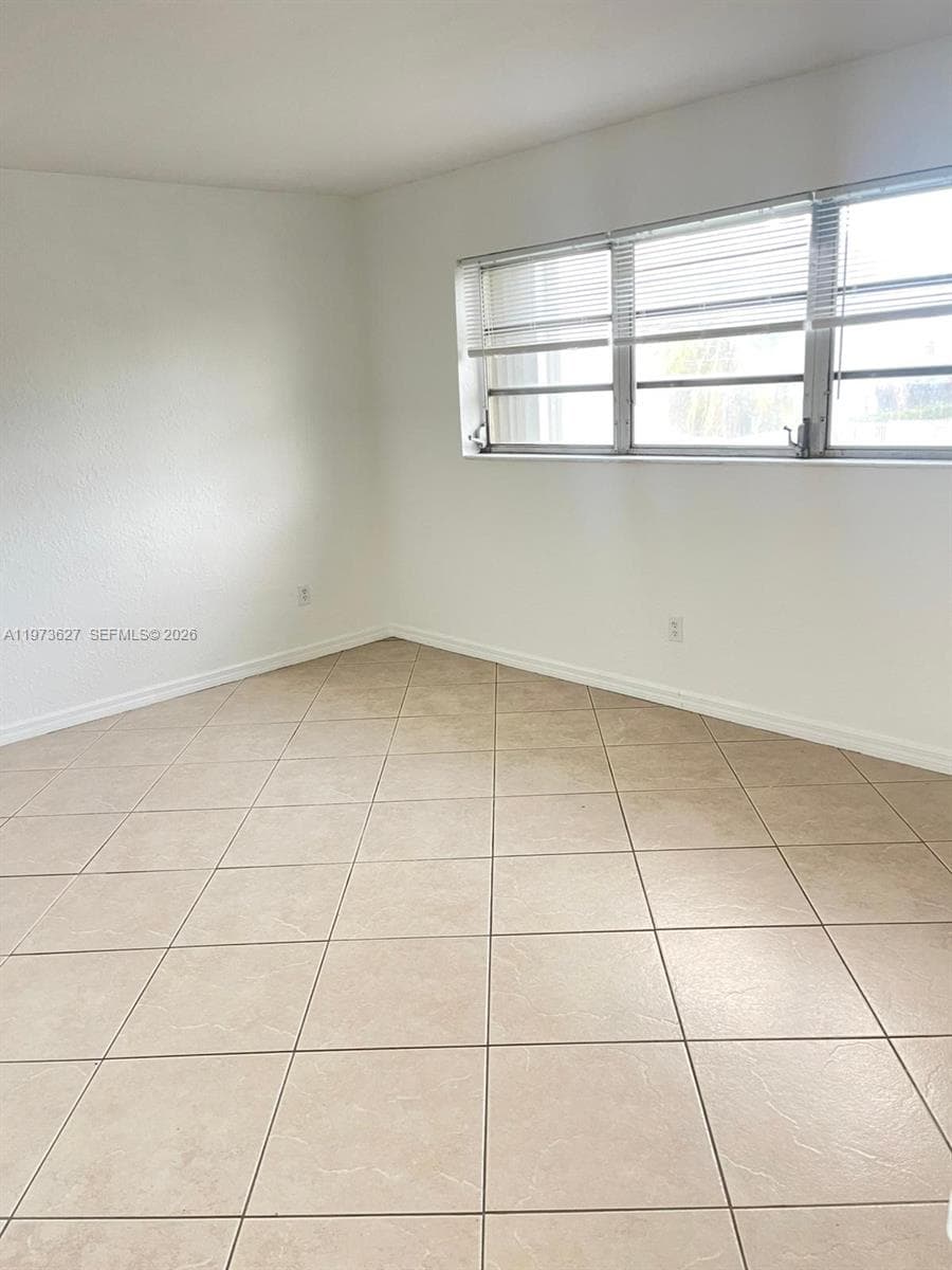 7410 SW 82nd St # K202, Miami FL 33143 — 5