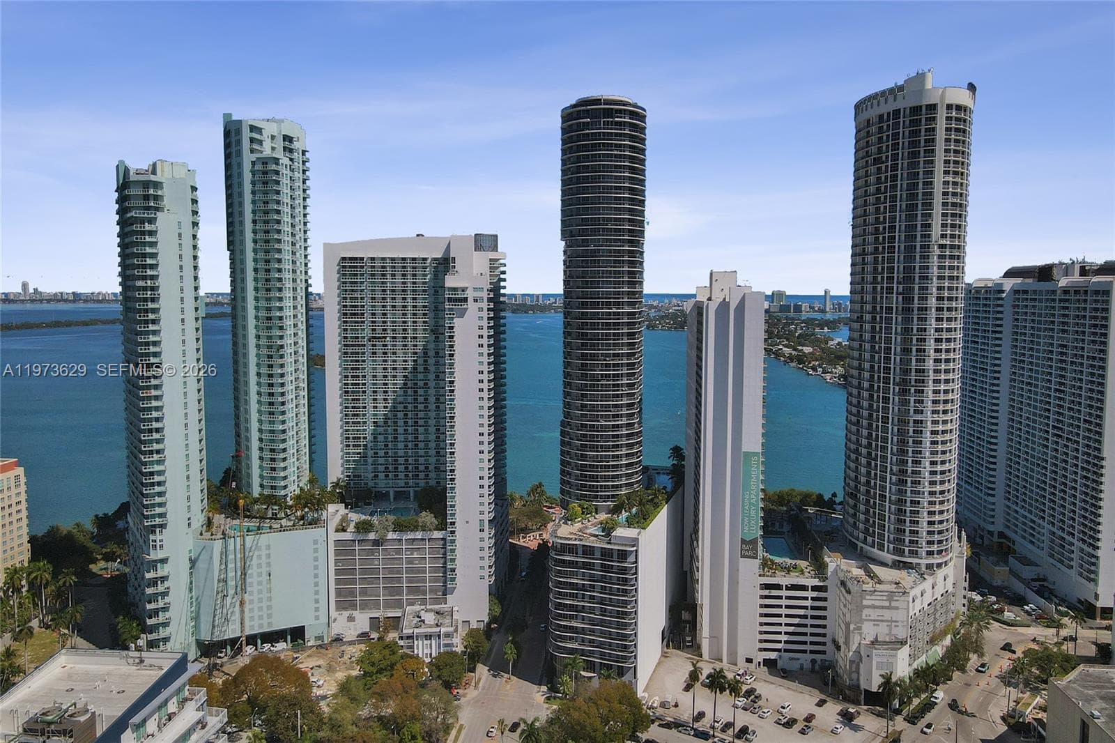 1750 N Bayshore Dr # 2510, Miami FL 33132 — 28