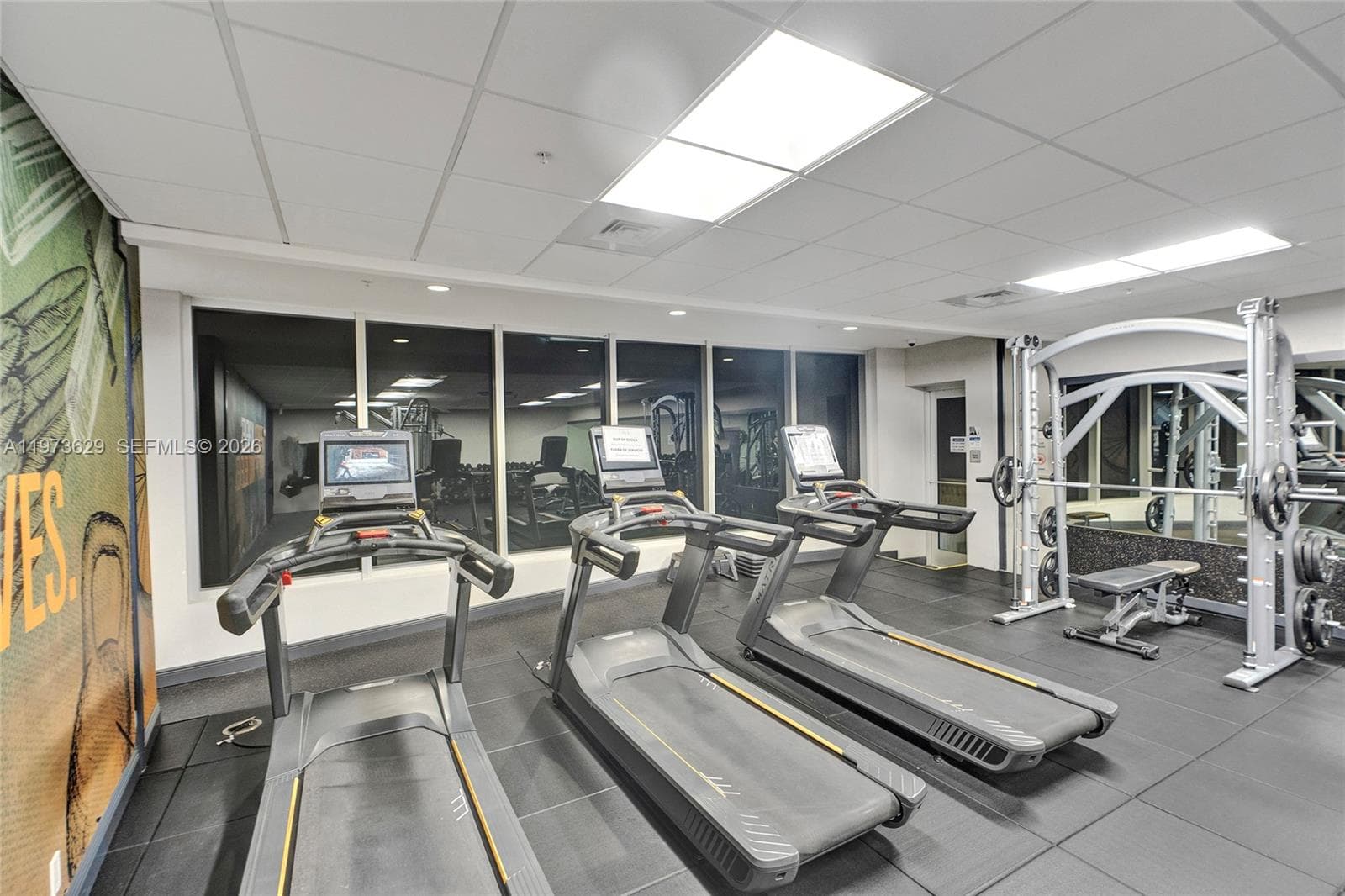 1750 N Bayshore Dr # 2510, Miami FL 33132 — 39