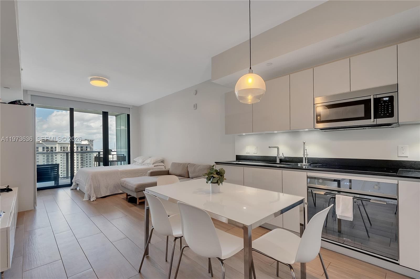 1010 Brickell Ave # 3510, Miami FL 33131 — 1