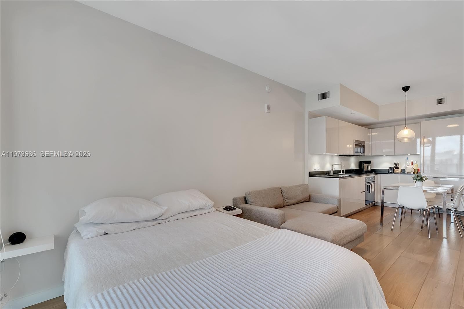 1010 Brickell Ave # 3510, Miami FL 33131 — 5