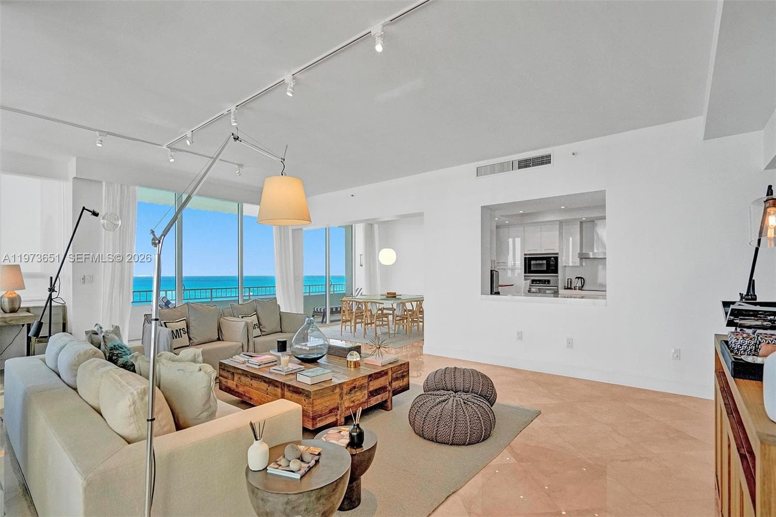 10205 Collins Ave # P8, Bal Harbour FL 33154 — 2