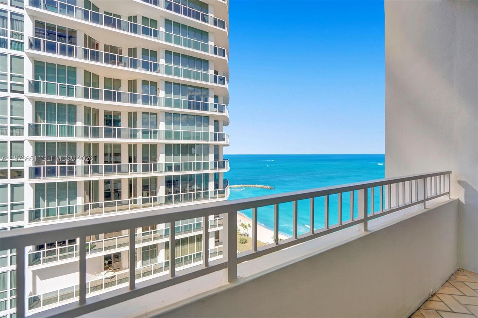 10205 Collins Ave # P8, Bal Harbour FL 33154 — 43