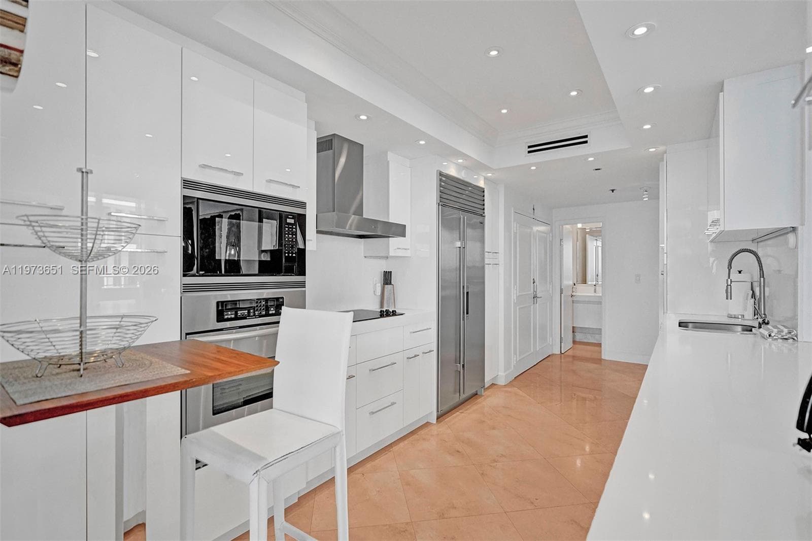 10205 Collins Ave # P8, Bal Harbour FL 33154 — 20