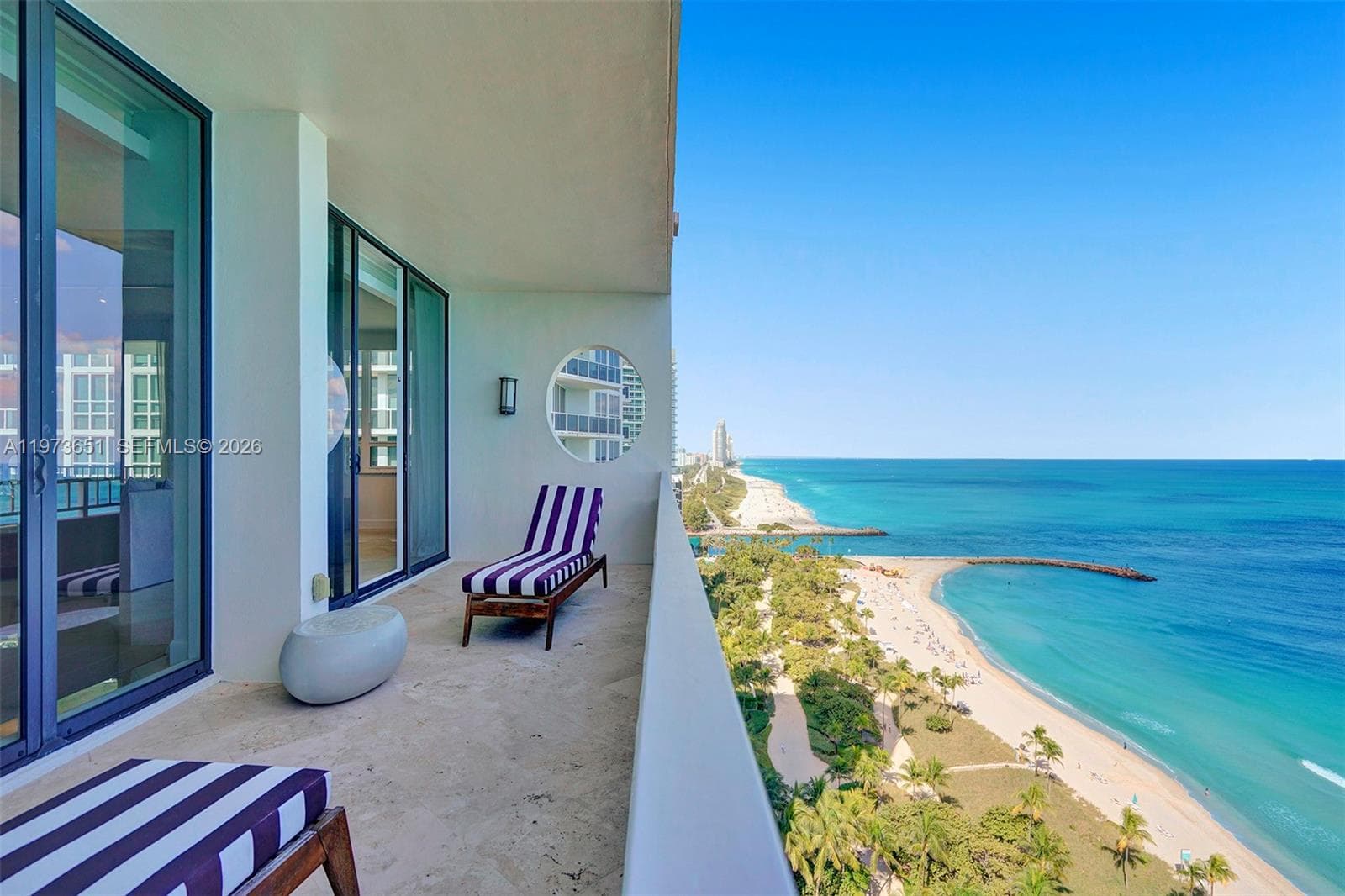 10205 Collins Ave # P8, Bal Harbour FL 33154 — 10