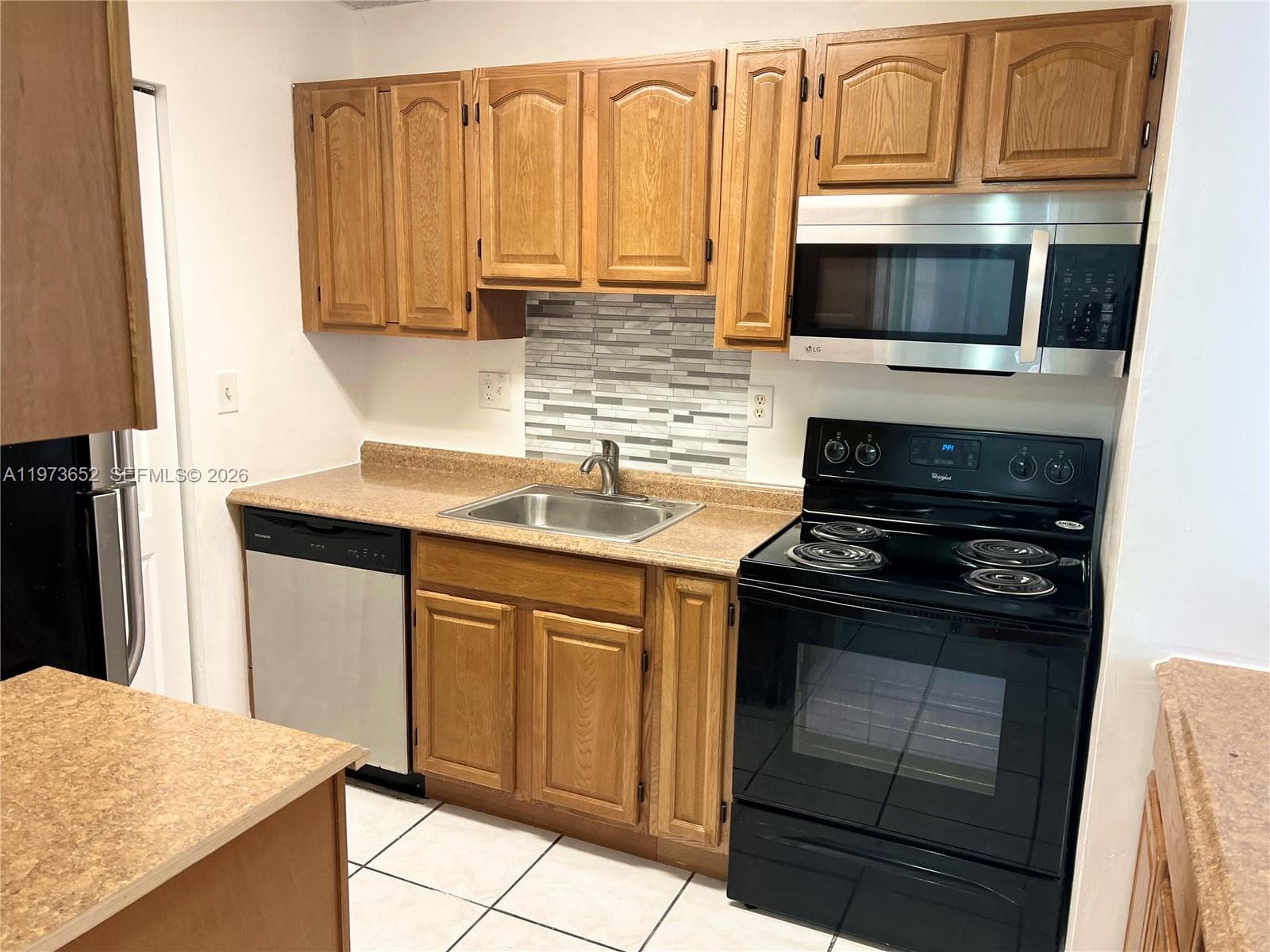 20761 NE 4th Pl # 104, Miami FL 33179 — 2