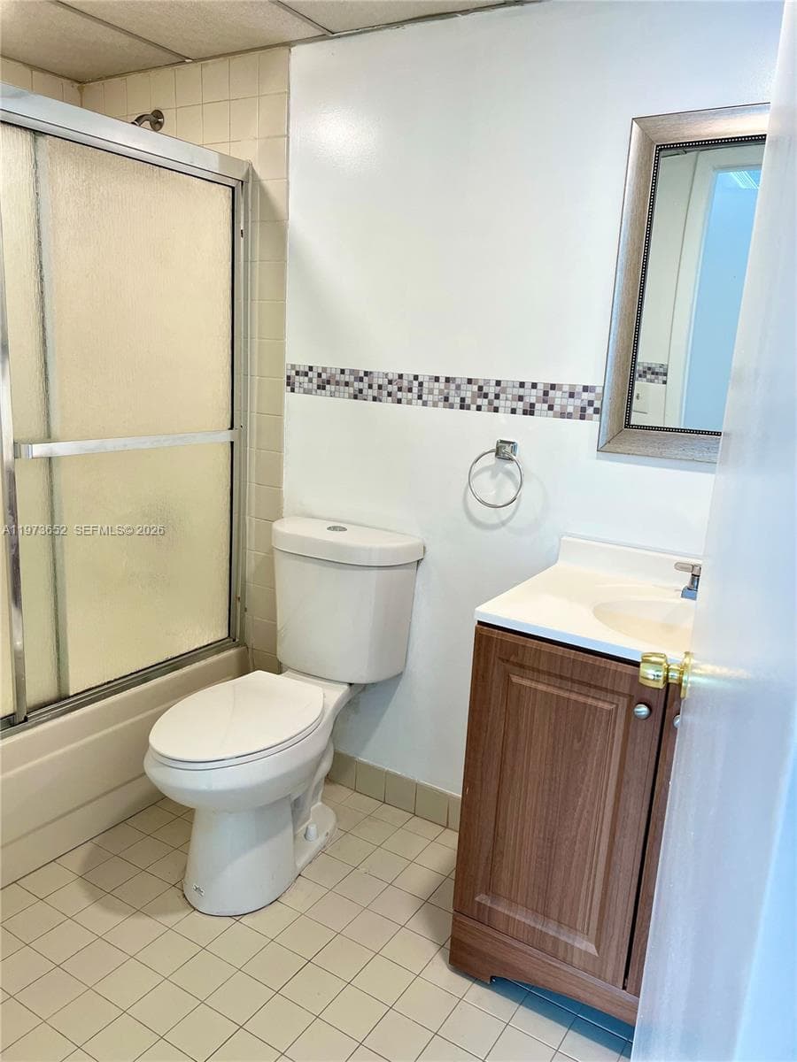 20761 NE 4th Pl # 104, Miami FL 33179 — 9