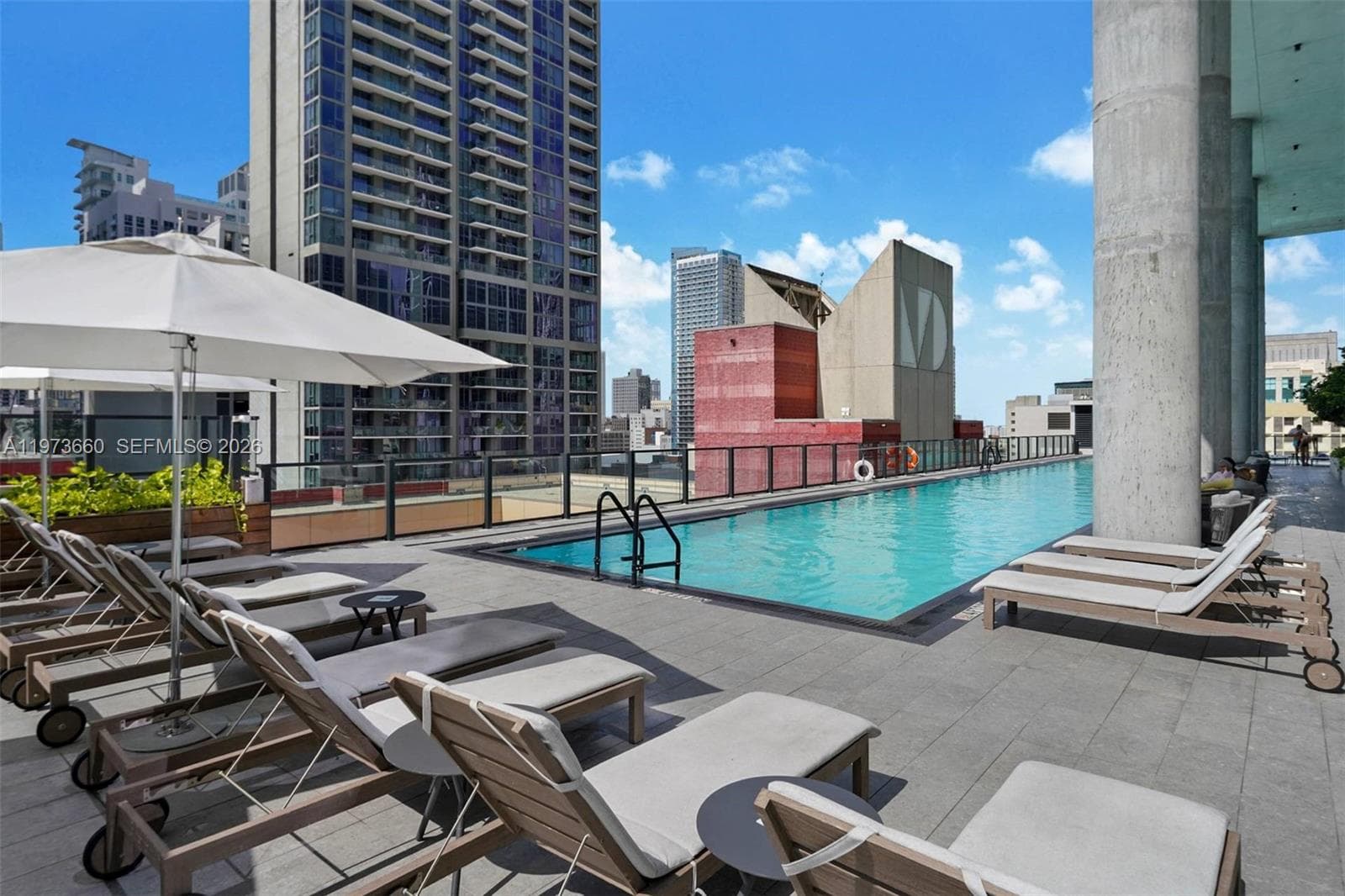 398 NE 5th St # 1515, Miami FL 33132 — 22