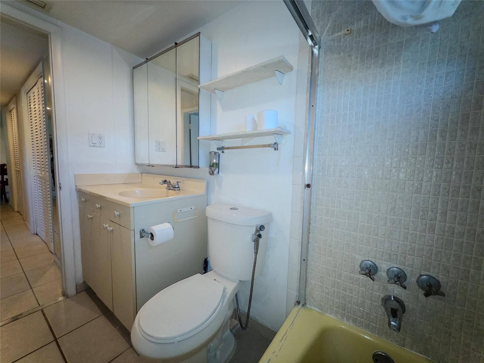 2430 NE 135th Street # 302, North Miami FL 33181 — 16