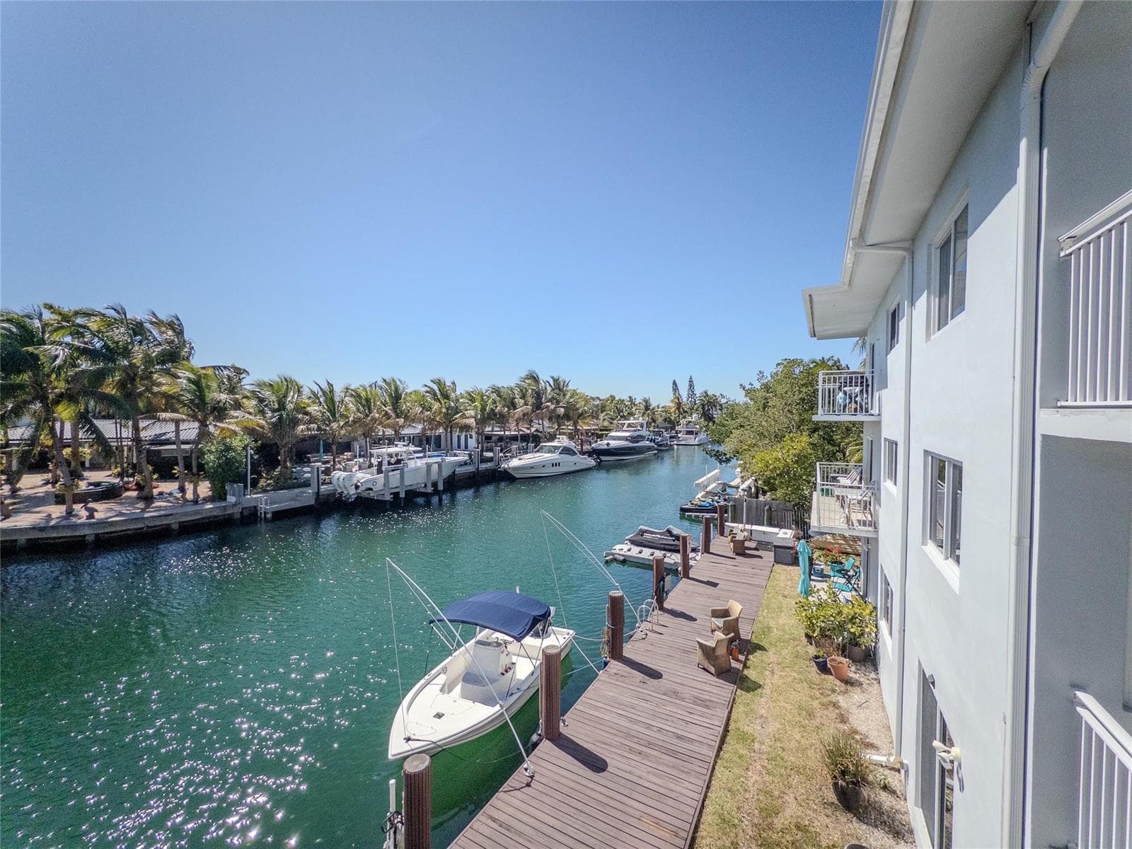 2430 NE 135th Street # 302, North Miami FL 33181 — 20