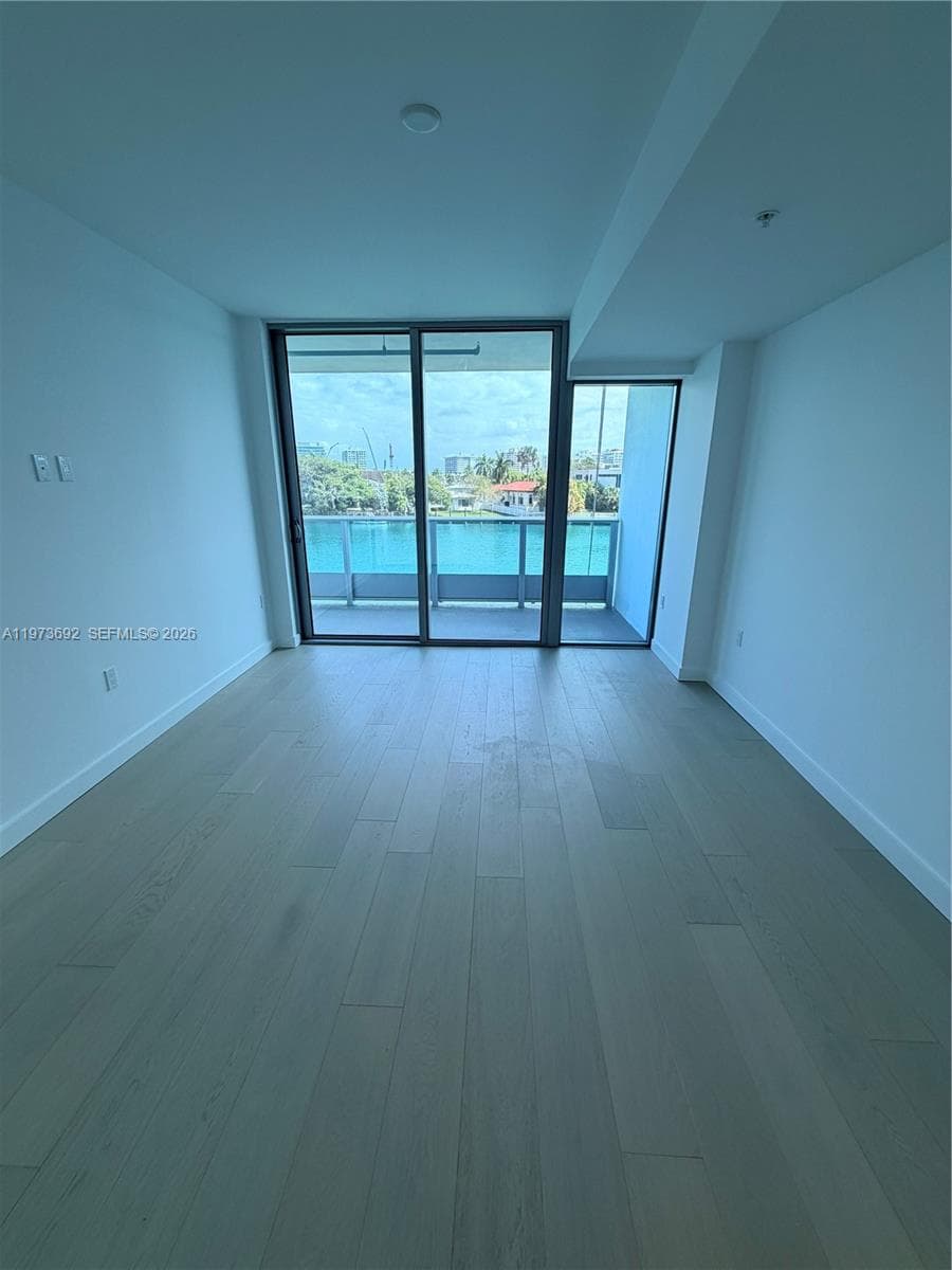 9221 E Bay Harbor Dr # 307, Bay Harbor Islands FL 33154 — 10