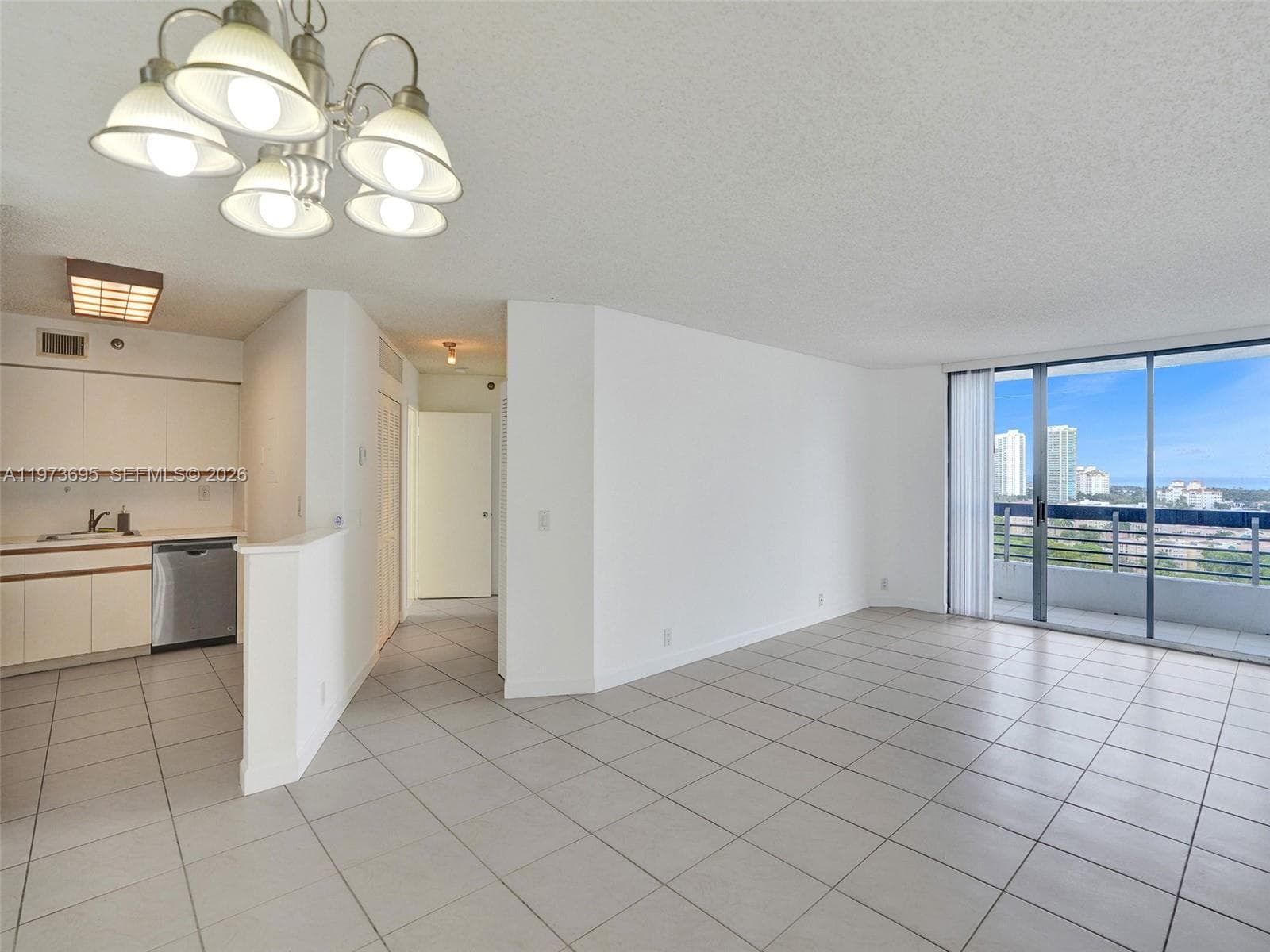 3400 192nd ST # 1811, Aventura FL 33180 — 9