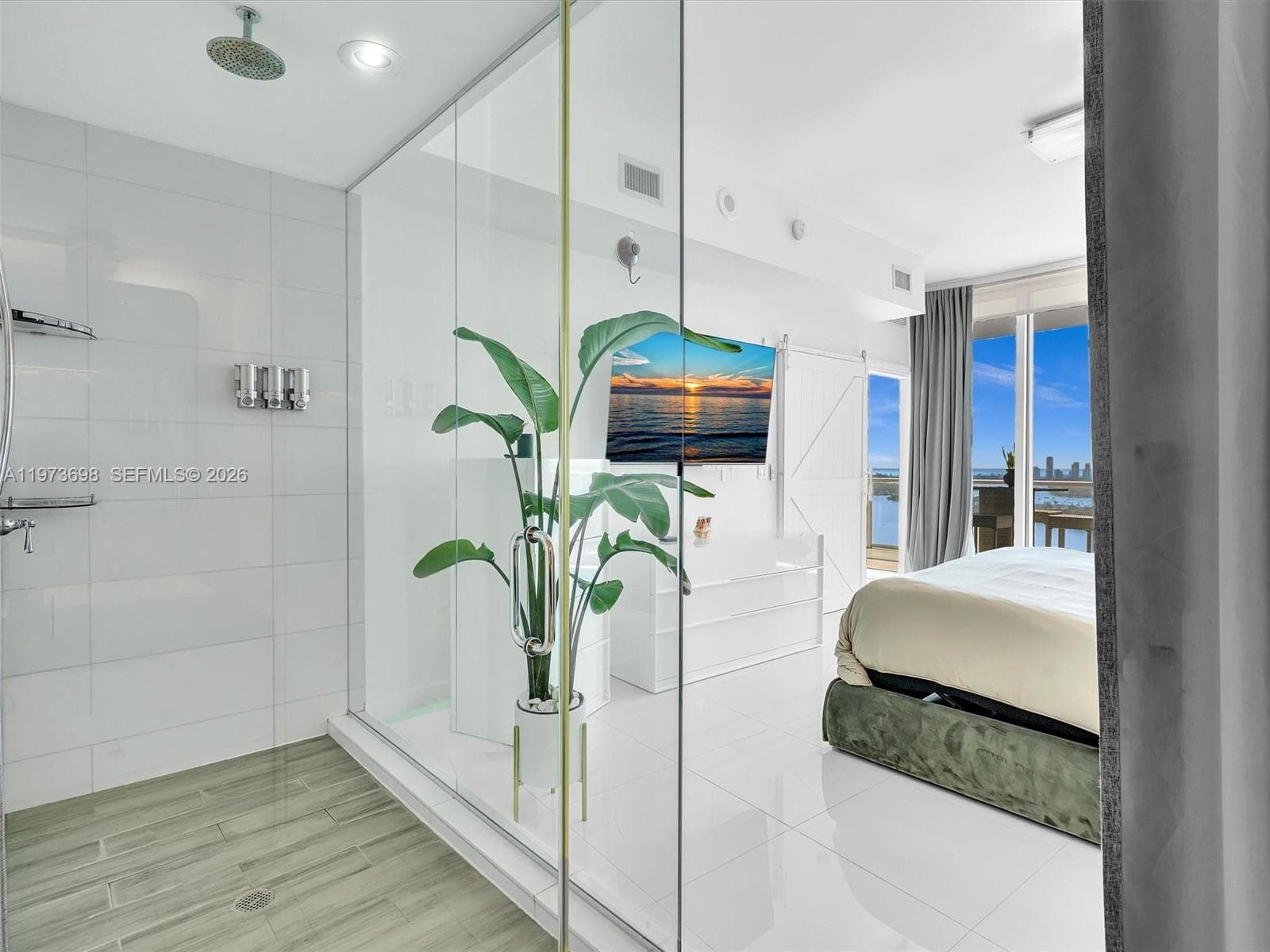 2020 N Bayshore Dr # 3303, Miami FL 33137 — 23