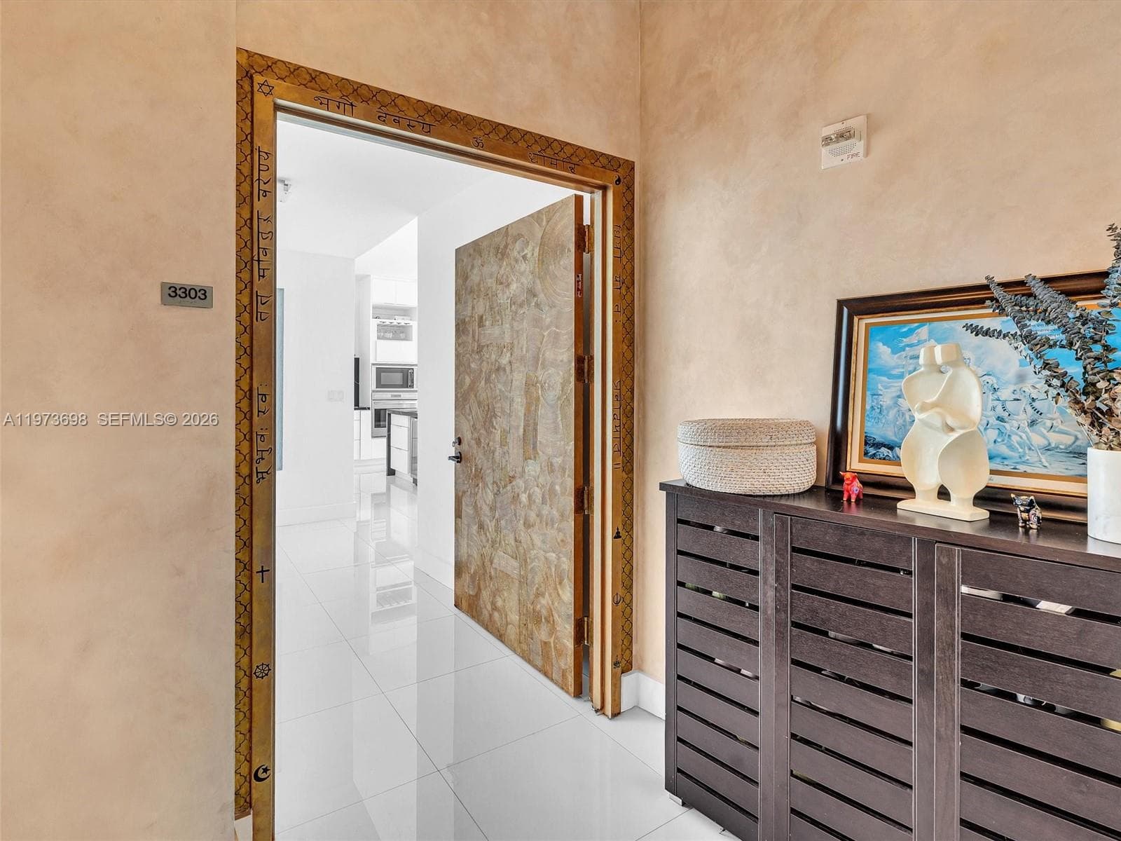 2020 N Bayshore Dr # 3303, Miami FL 33137 — 36