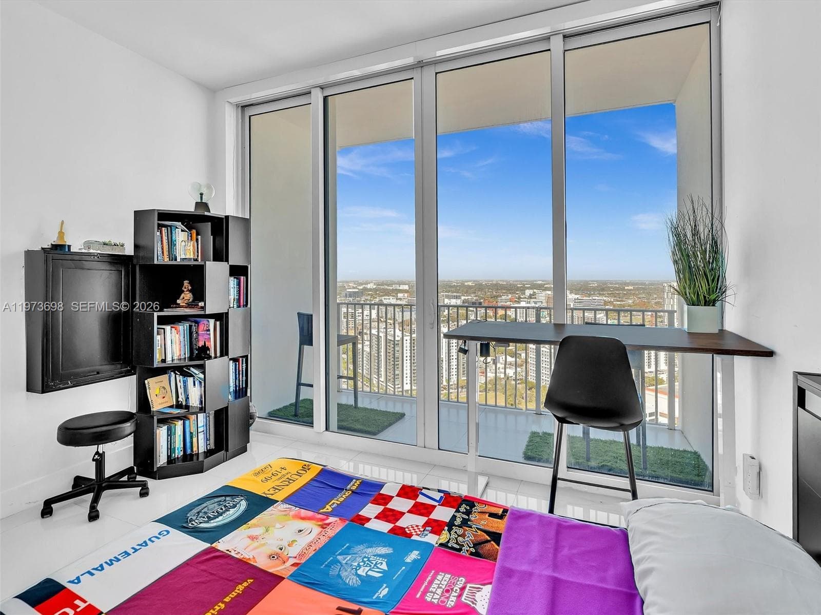 2020 N Bayshore Dr # 3303, Miami FL 33137 — 32