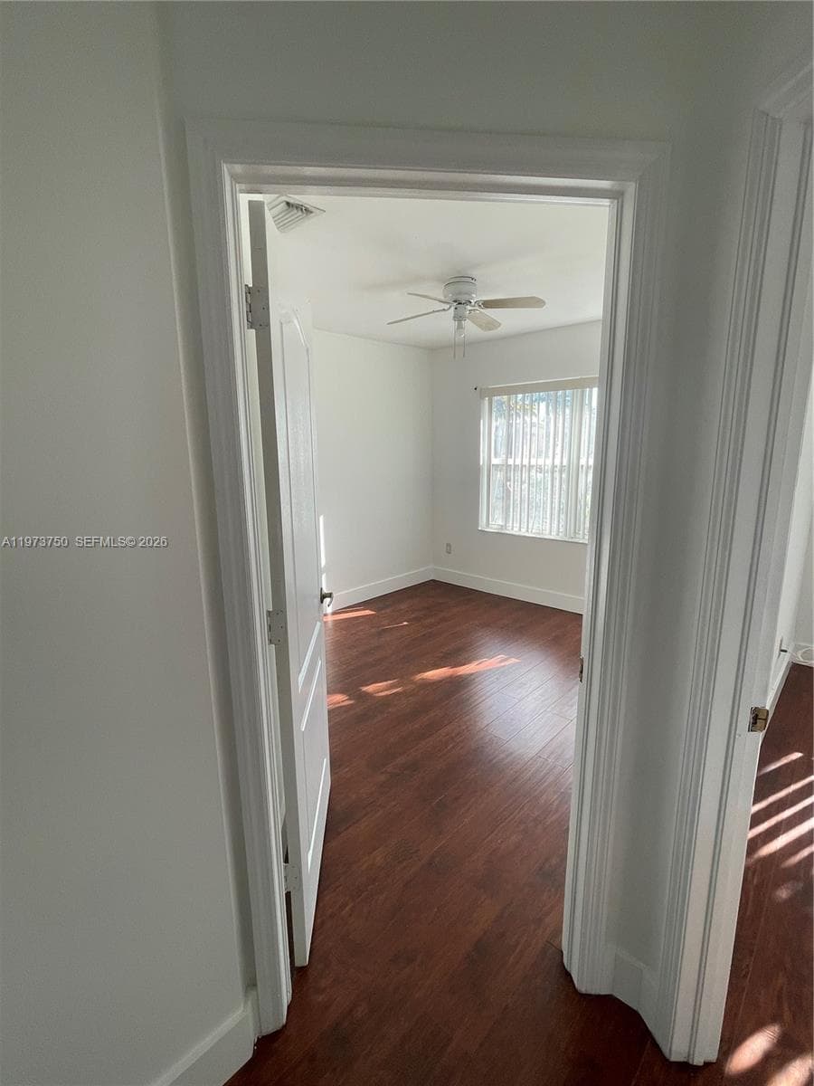 703 NE 195th St # 703, Miami FL 33179 — 9