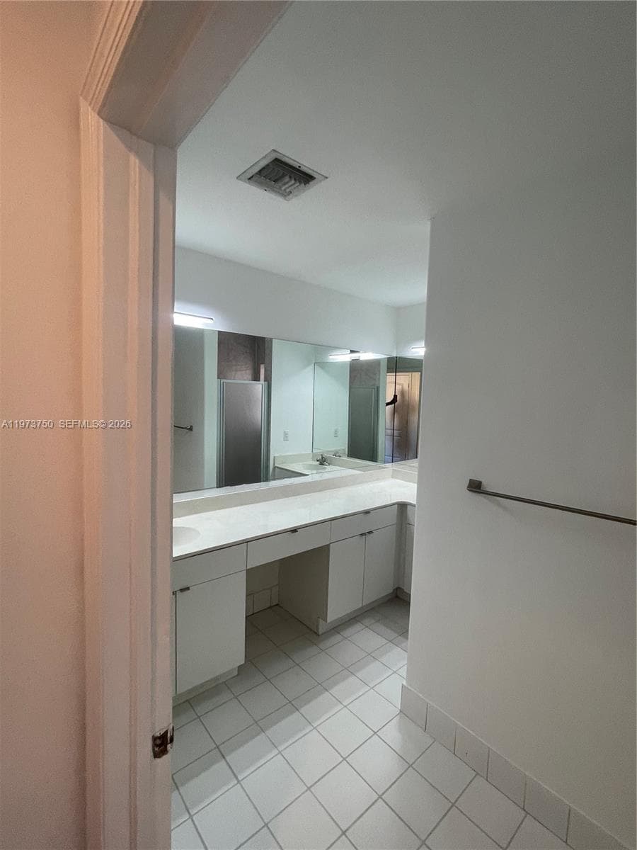 703 NE 195th St # 703, Miami FL 33179 — 15