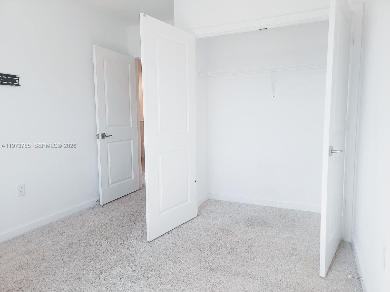 1363 NW 208th Ter, Miami Gardens FL 33169 — 27
