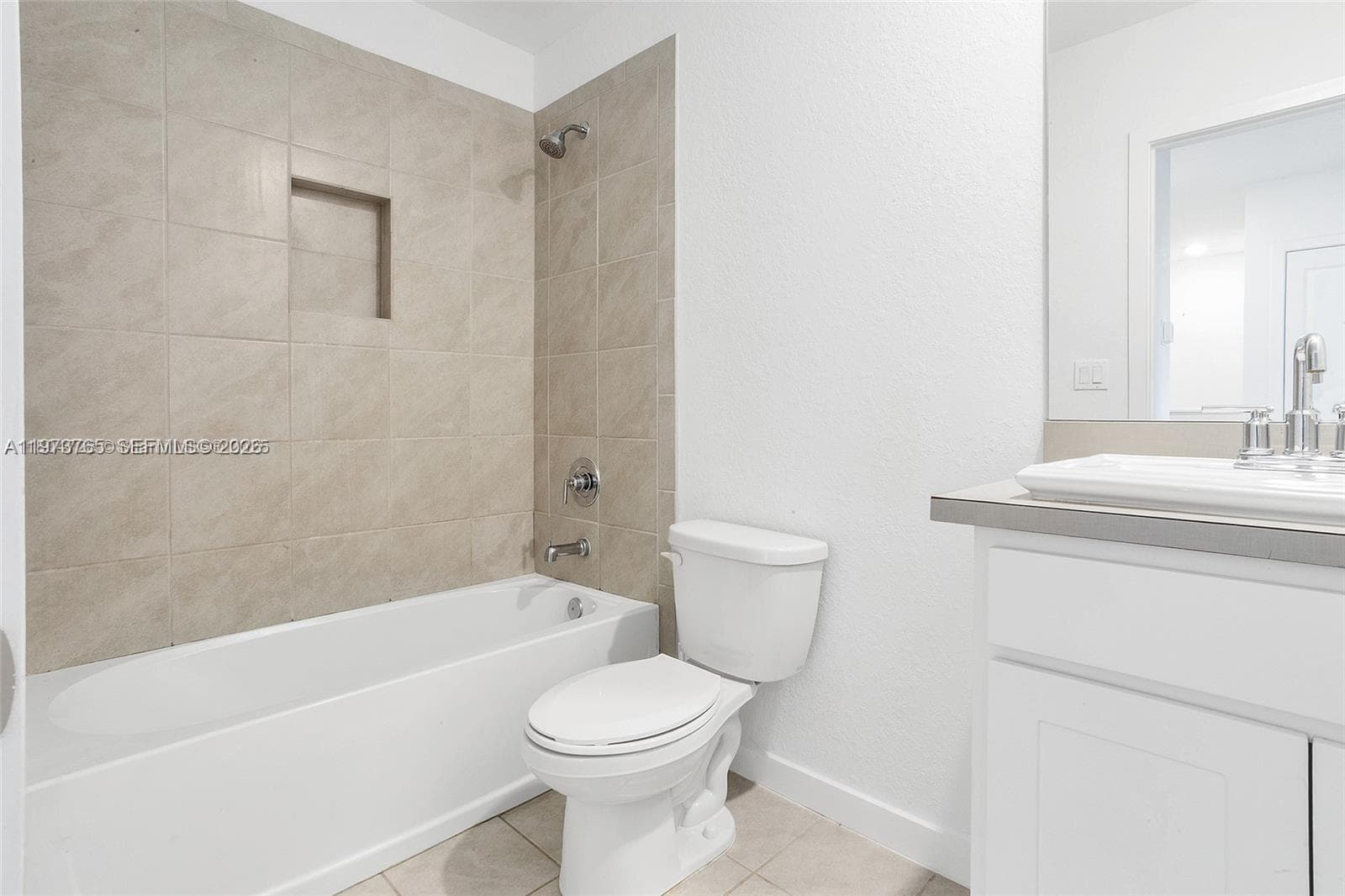 1363 NW 208th Ter, Miami Gardens FL 33169 — 46