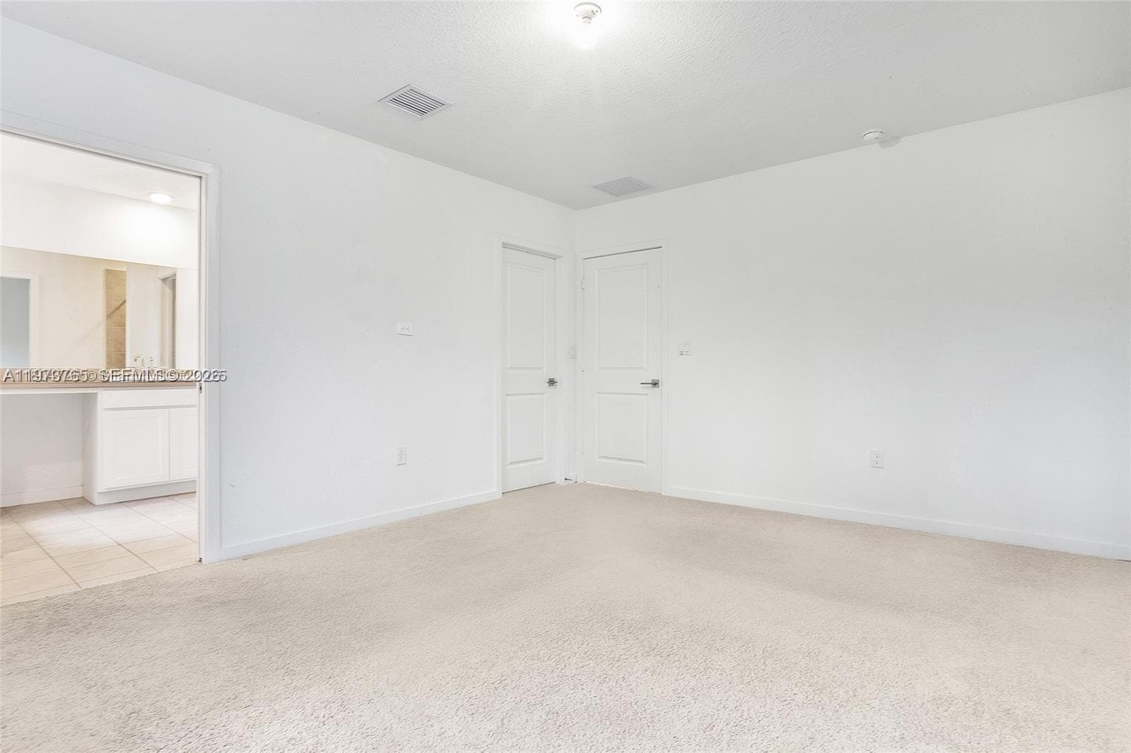 1363 NW 208th Ter, Miami Gardens FL 33169 — 36