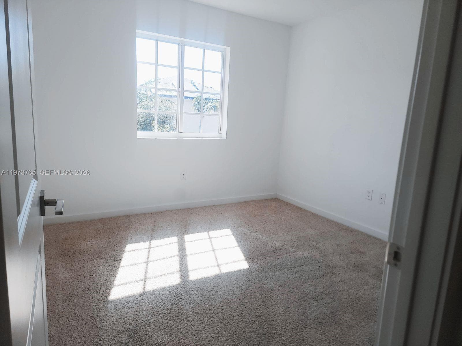 1363 NW 208th Ter, Miami Gardens FL 33169 — 32