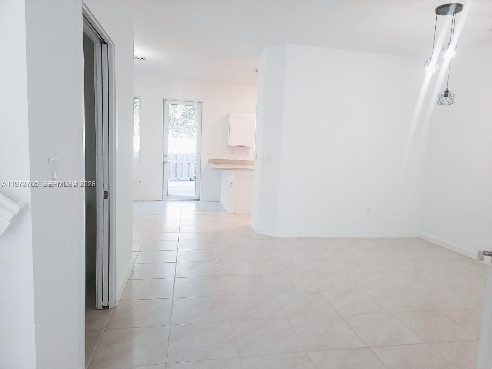 1363 NW 208th Ter, Miami Gardens FL 33169 — 5