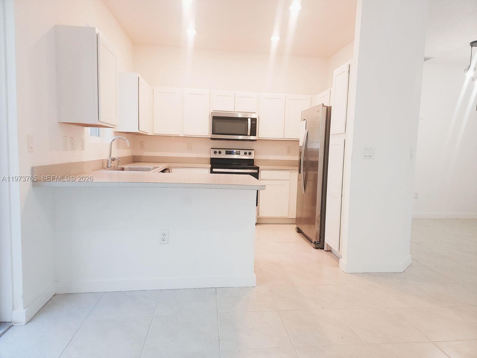 1363 NW 208th Ter, Miami Gardens FL 33169 — 9