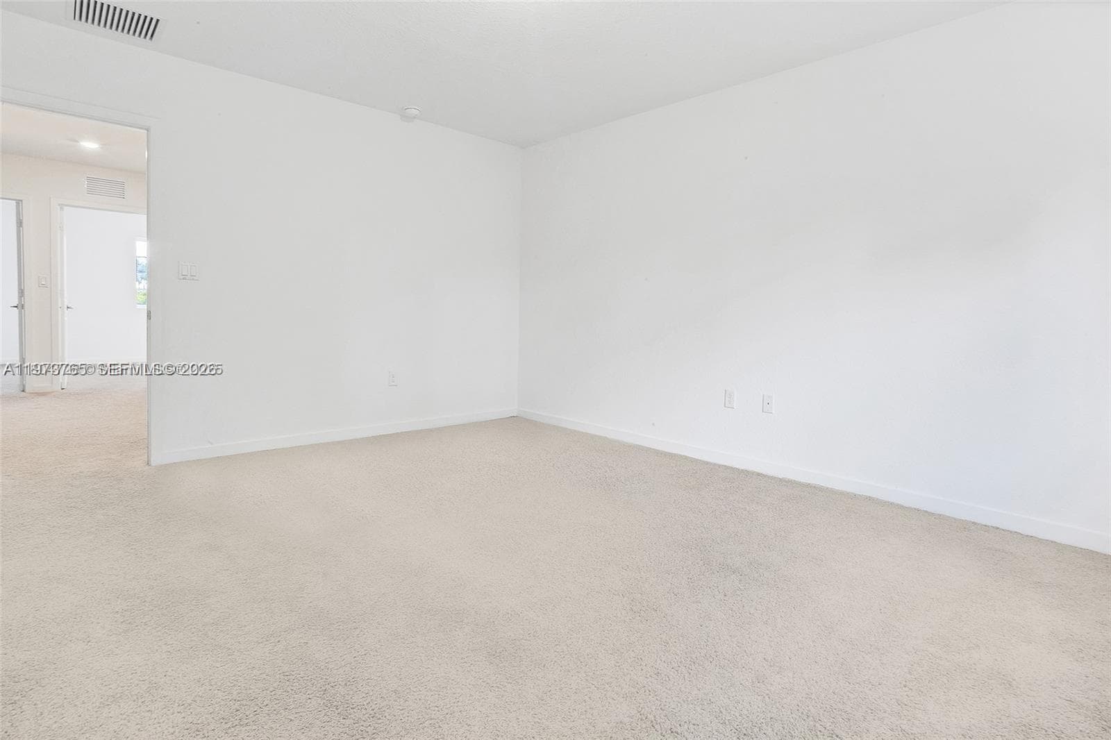 1363 NW 208th Ter, Miami Gardens FL 33169 — 50