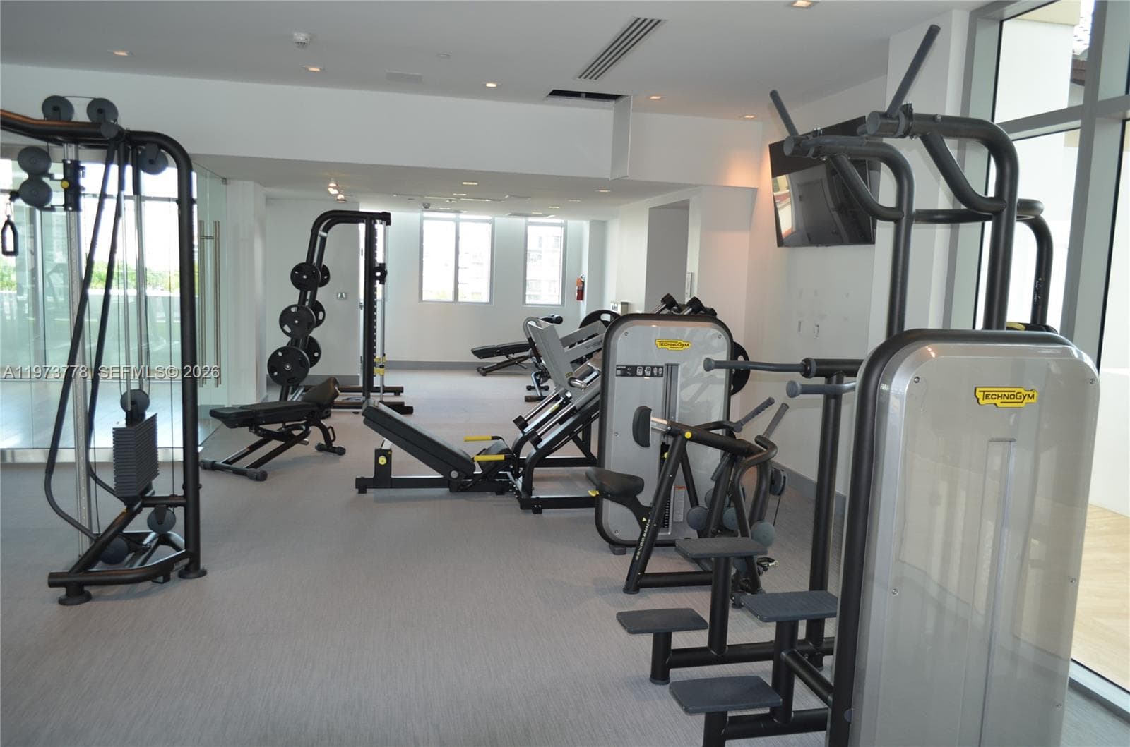300 Sunny Isles Blvd # 1705, Sunny Isles Beach FL 33160 — 46