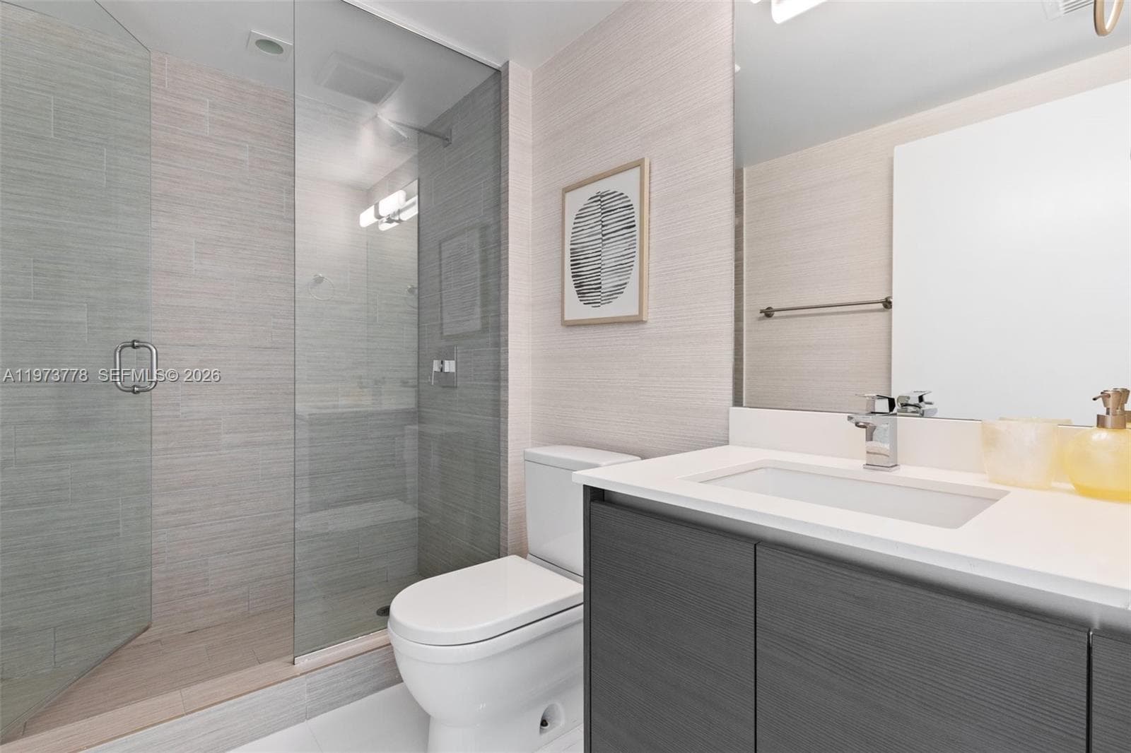 300 Sunny Isles Blvd # 1705, Sunny Isles Beach FL 33160 — 17