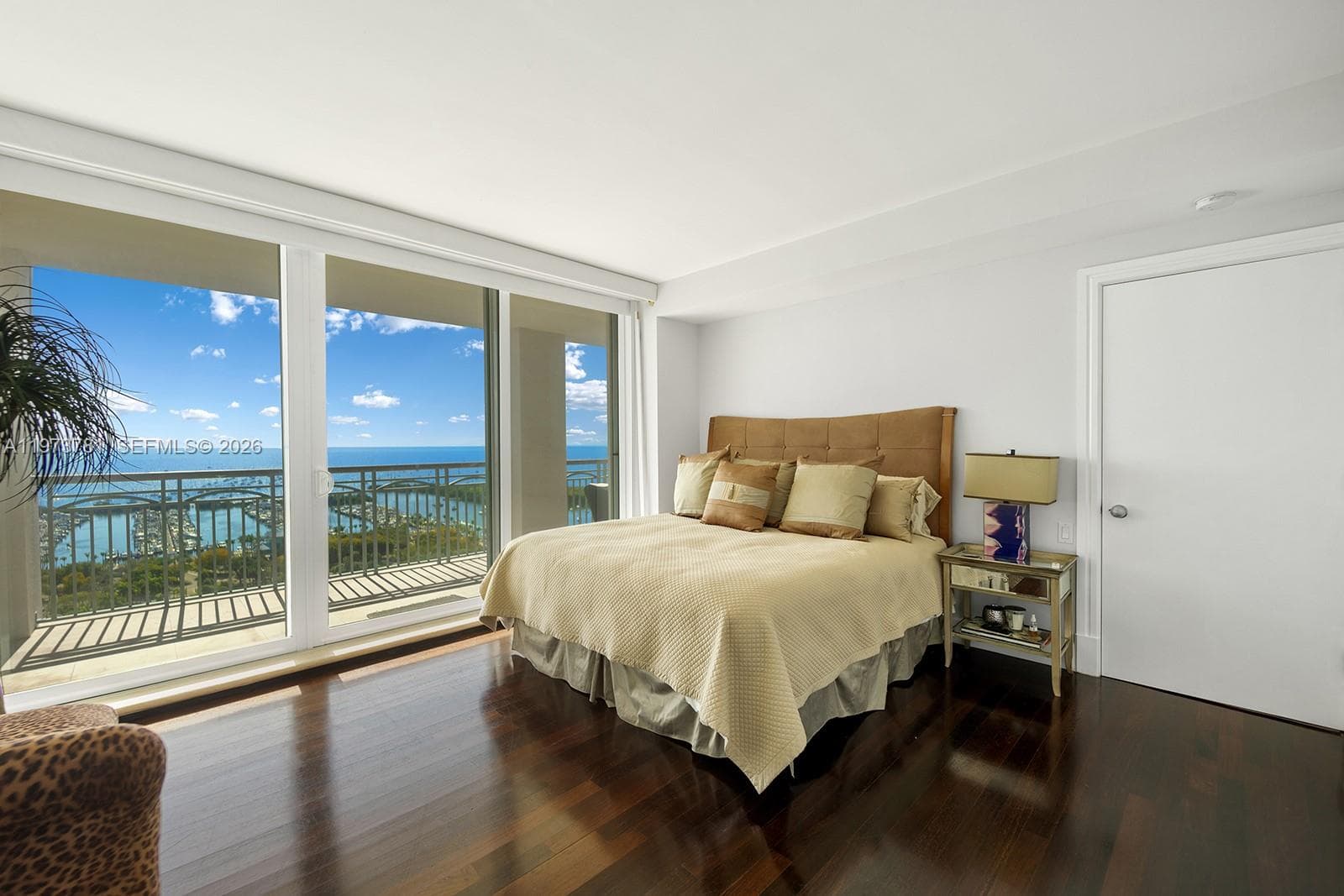 3400 SW 27th Ave # 2102, Miami FL 33133 — 36