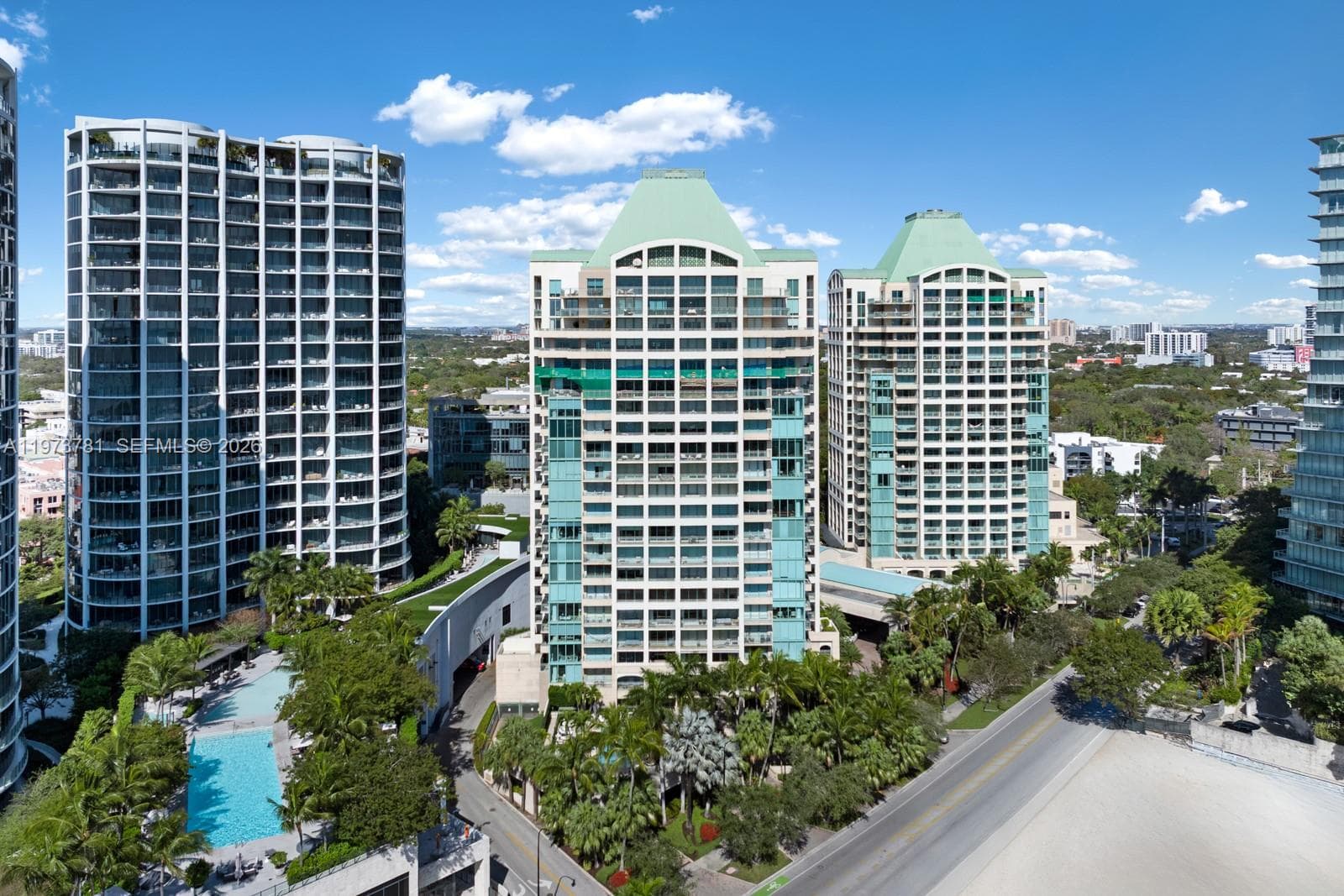 3400 SW 27th Ave # 2102, Miami FL 33133 — 48